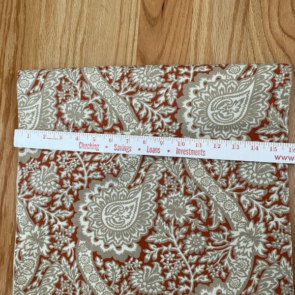 Williams Sonoma Long Table Runner French Country 108’ X 16’ Paisley Floral - Picture 6 of 6